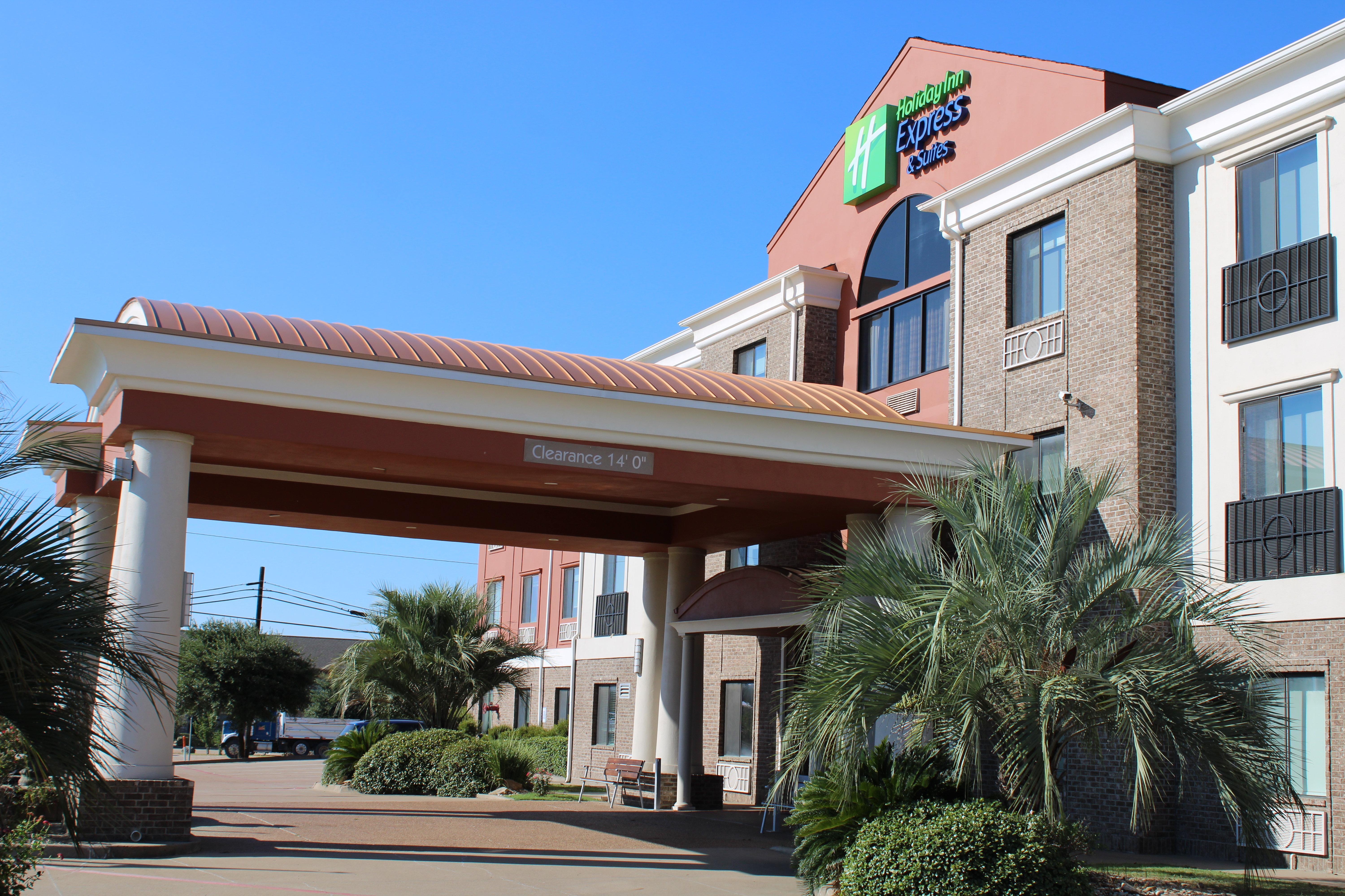 Holiday Inn Express Hotel And Suites Fairfield-North, An Ihg Hotel Exterior photo